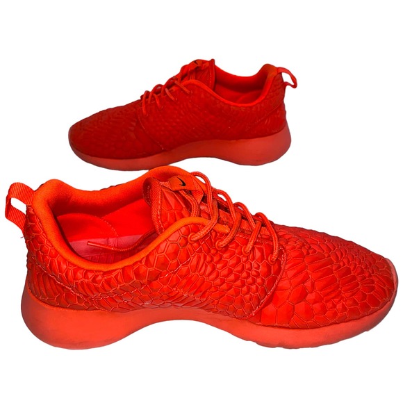 Nike Roshe One DMB Bright Crimson Diamondback Snakeskin Sneaker sz 8.5 US 807460 - Picture 6 of 12